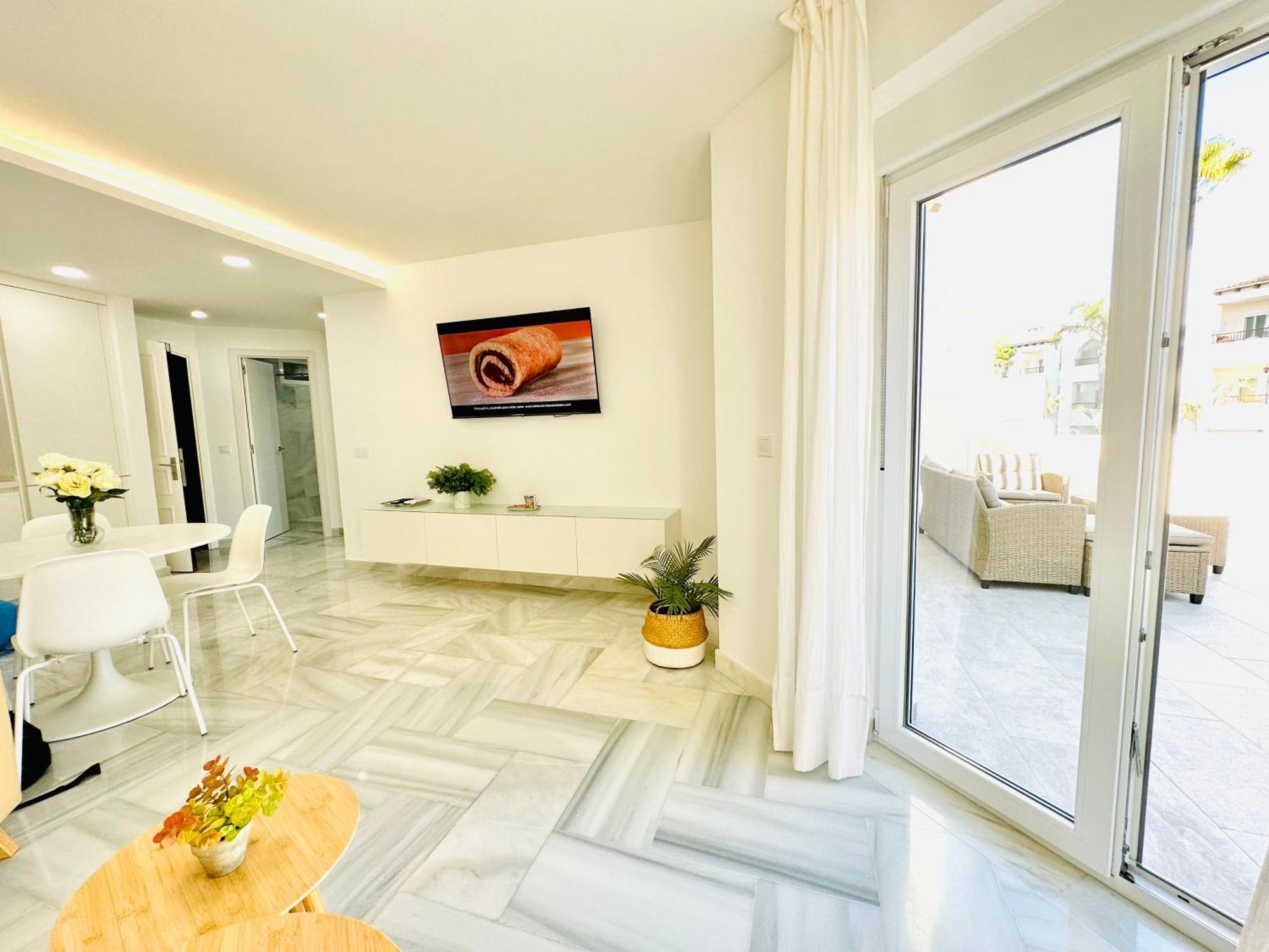 Apartamento, Paradise Sun Beach In Marina Benalmádena Extérieur photo